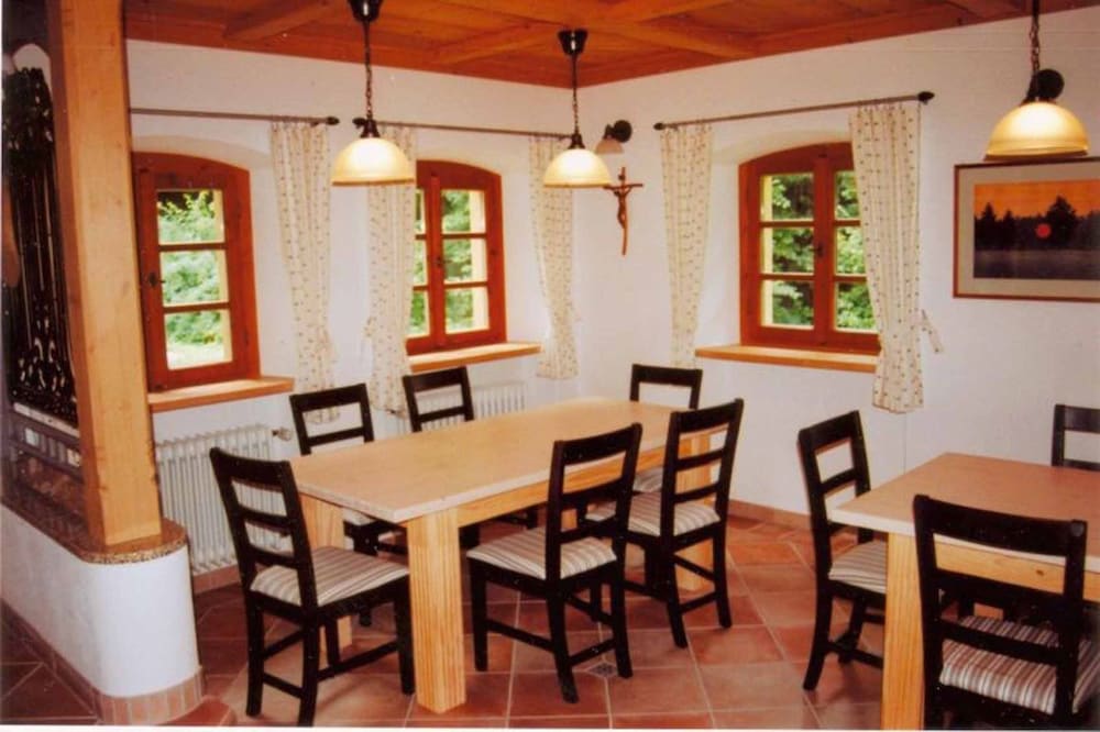 In-room dining