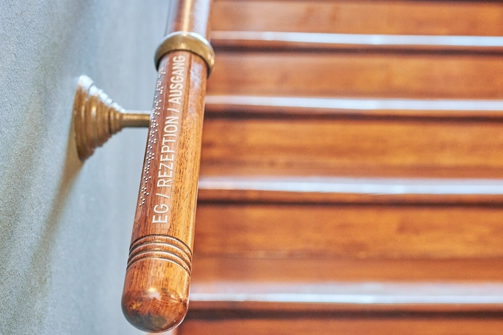 Handrails in stairways