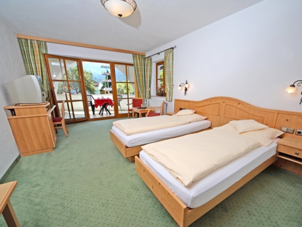 Hotel Schatten