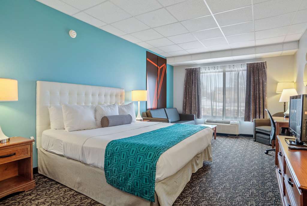Elevation Inn & Suites Trademark Collection by Wyndham - featured photo
