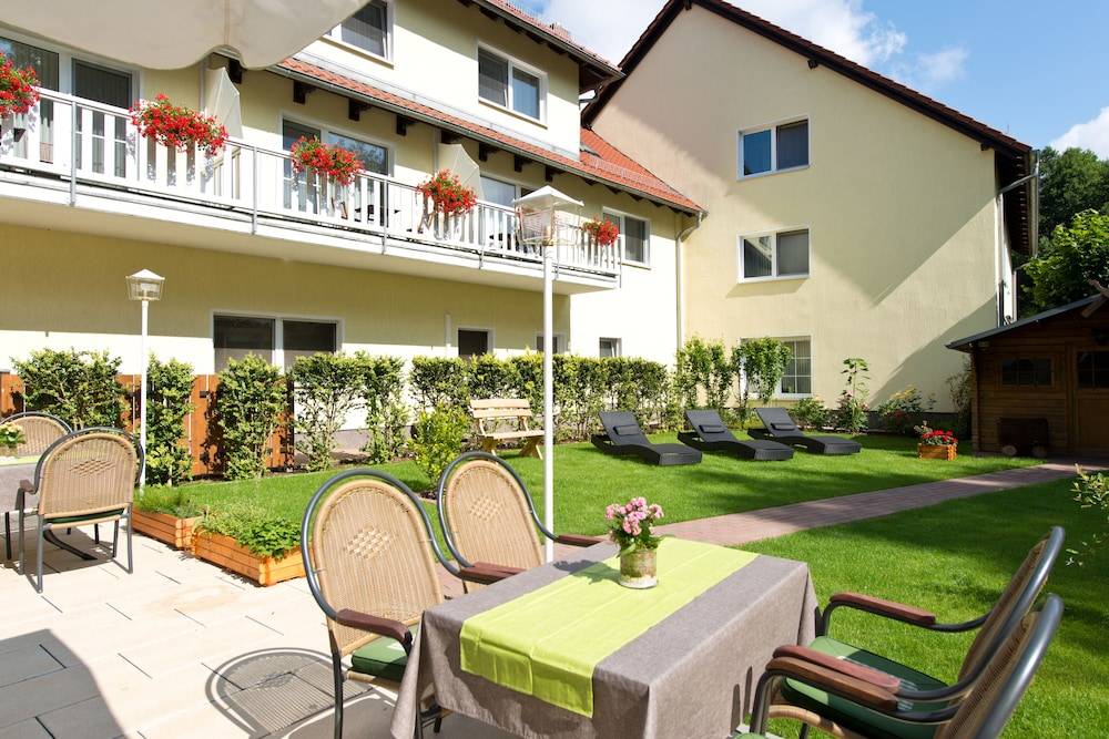 Sundeck
