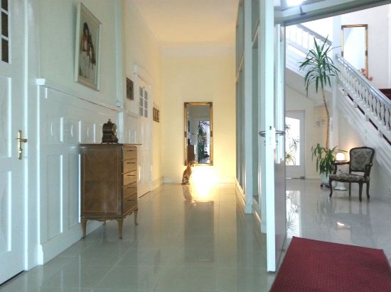 Hotel Interior/Public Areas