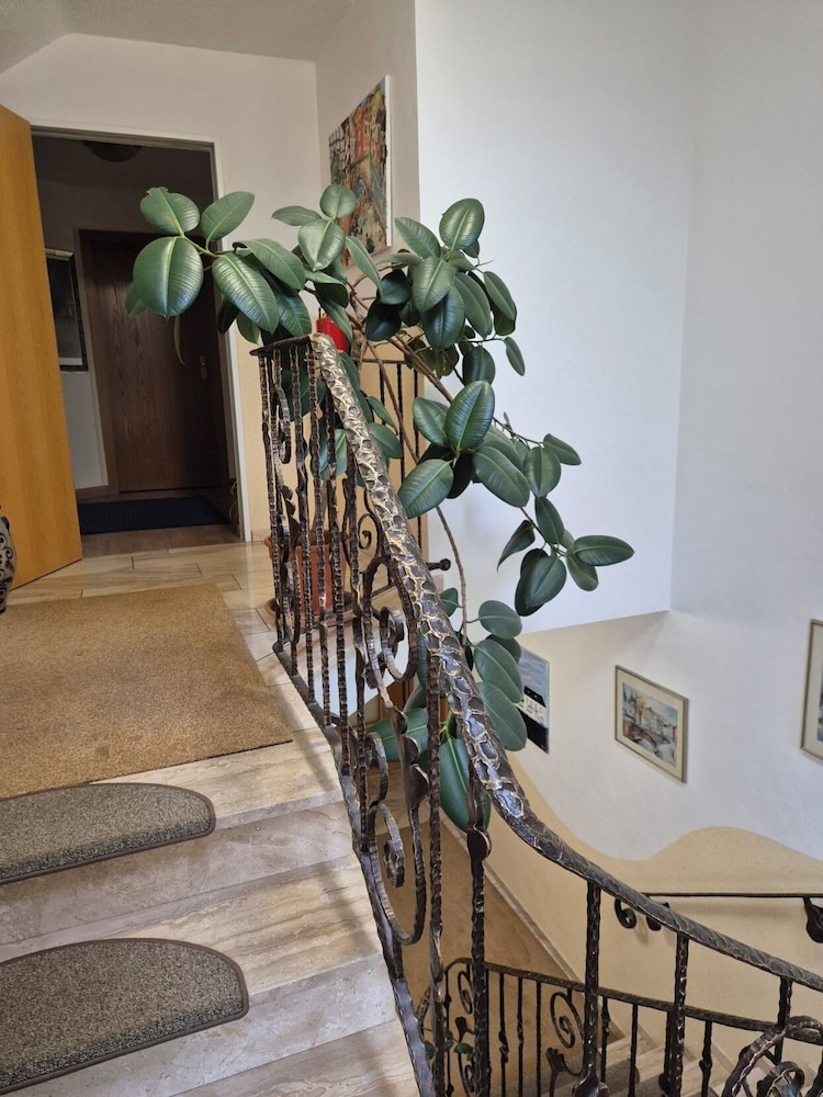 Handrails in stairways