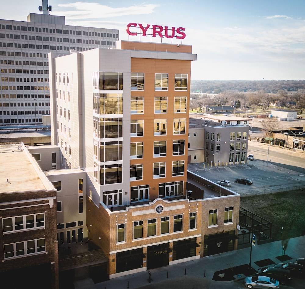 Cyrus Hotel Topeka a Tribute Portfolio Hotel - featured photo