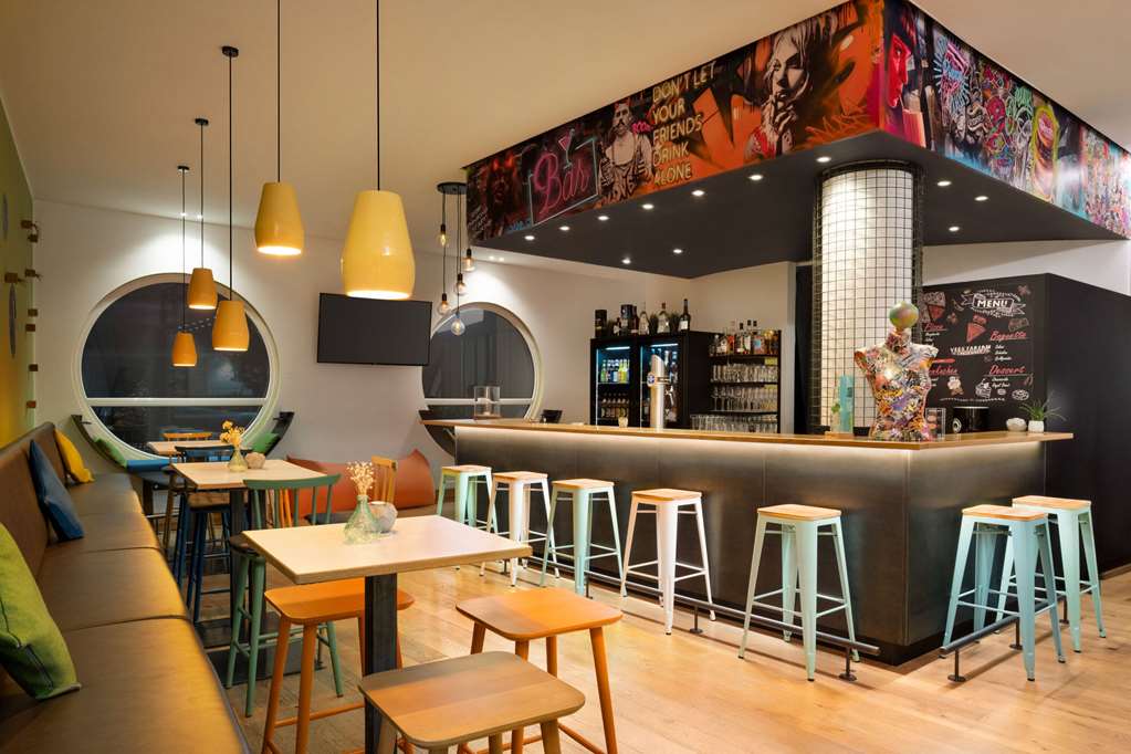 Bar/Lounge
