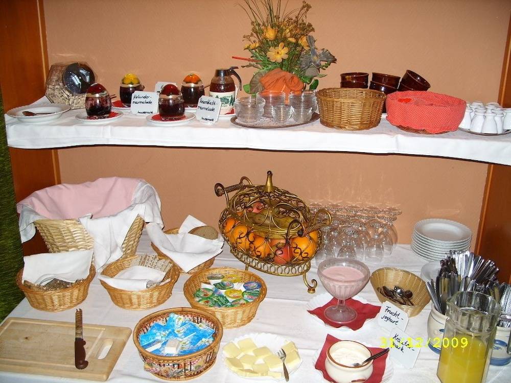 Breakfast buffet