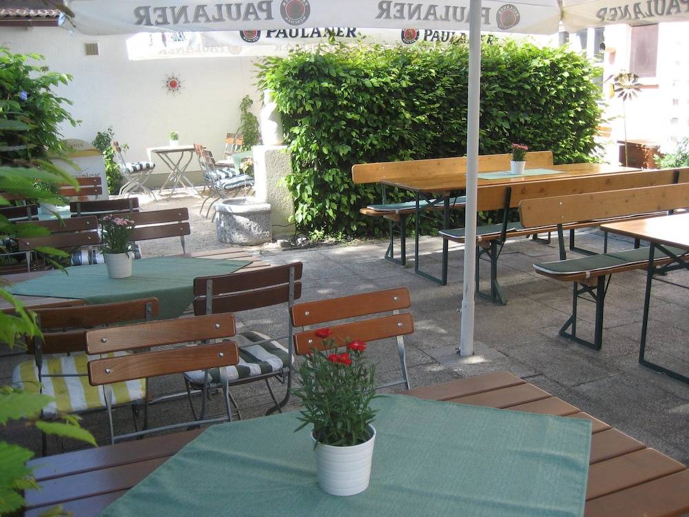 Sundeck