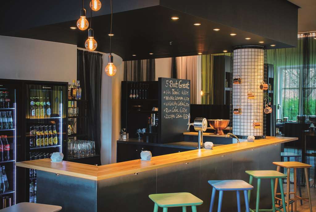 Bar/Lounge