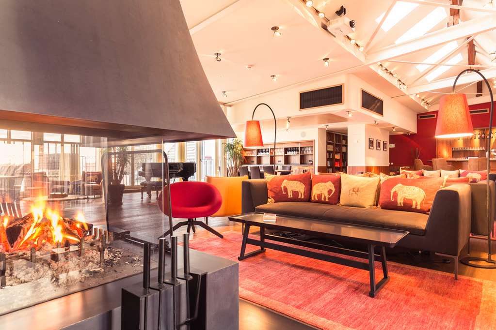 Salon by Fridolin Full Kopie