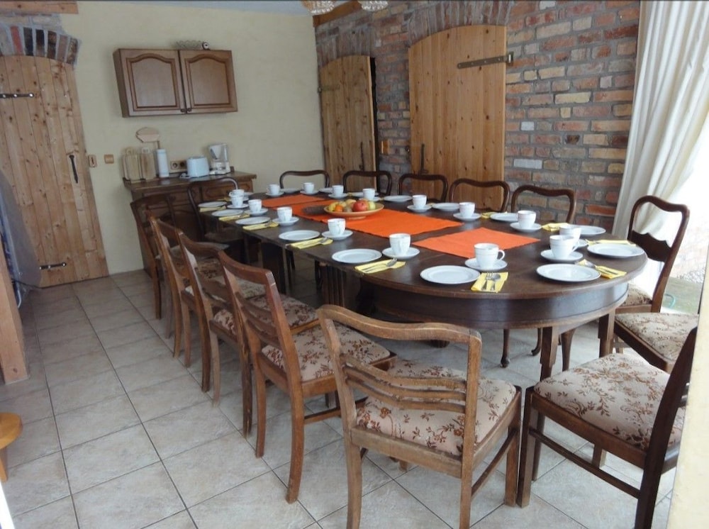 In-room dining