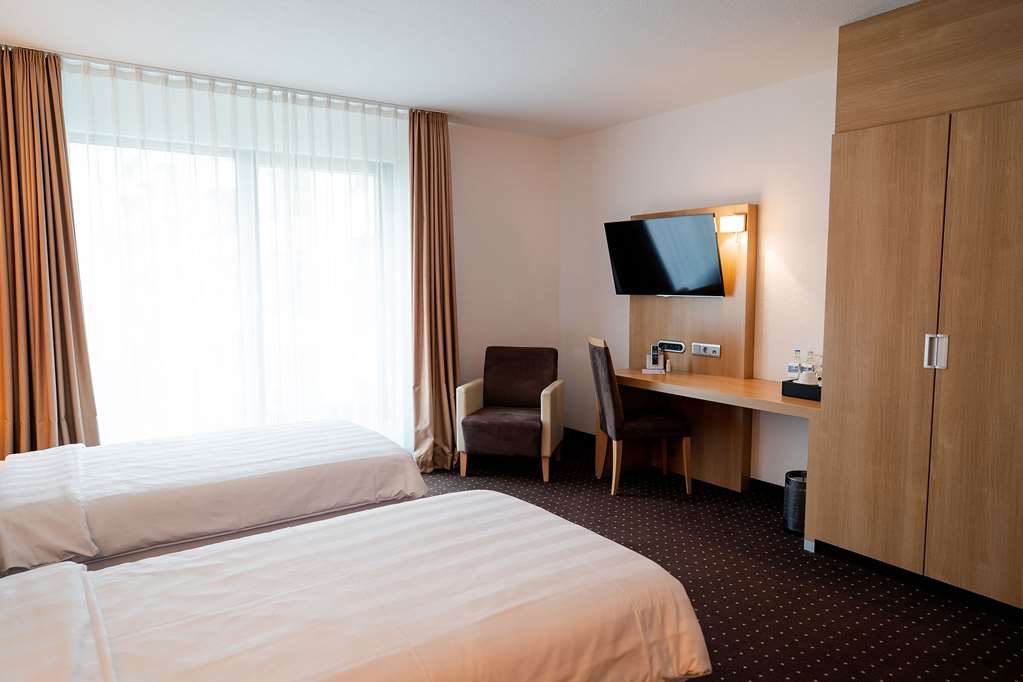 Standard Room - Twin Bed