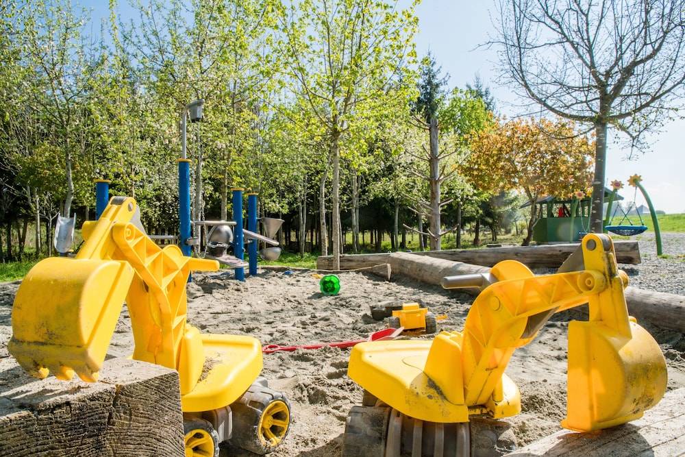 Children's play area - outdoor