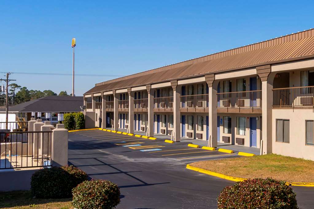 Best Western Ashburn Inn - photo 4