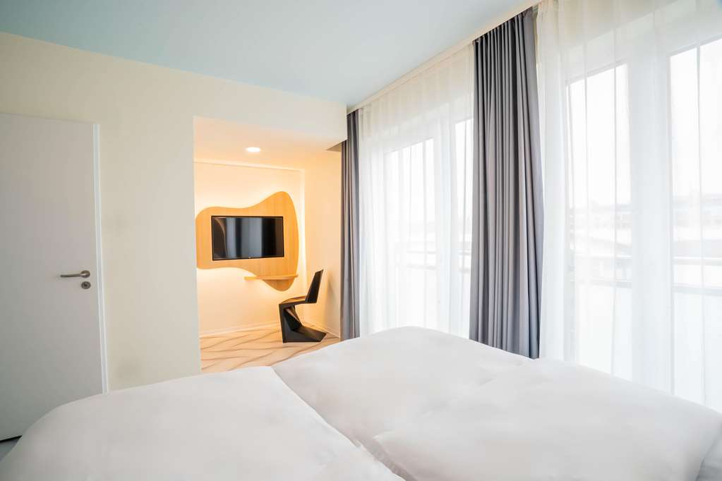 Guest Room - Design Room