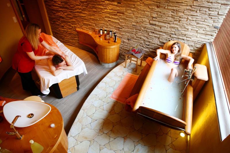 Wellness treatment_TOP CCL Heide Spa Hotel Bad Dueben