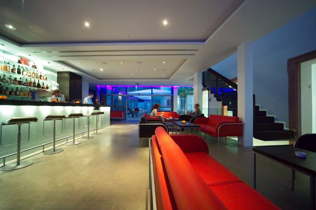 Bar/Lounge