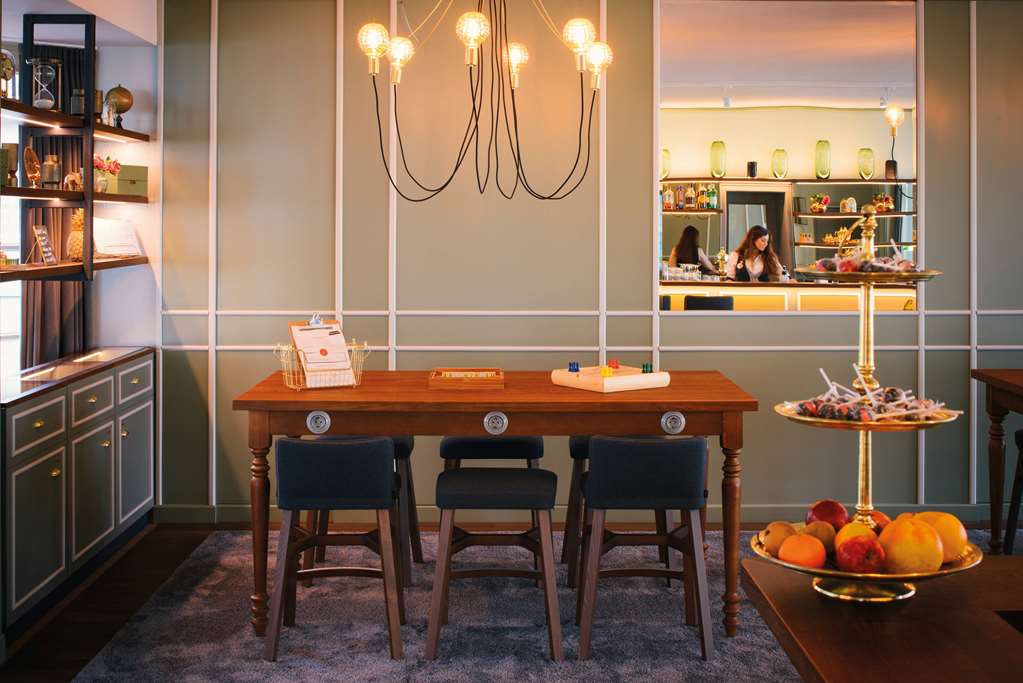 Bar/Lounge