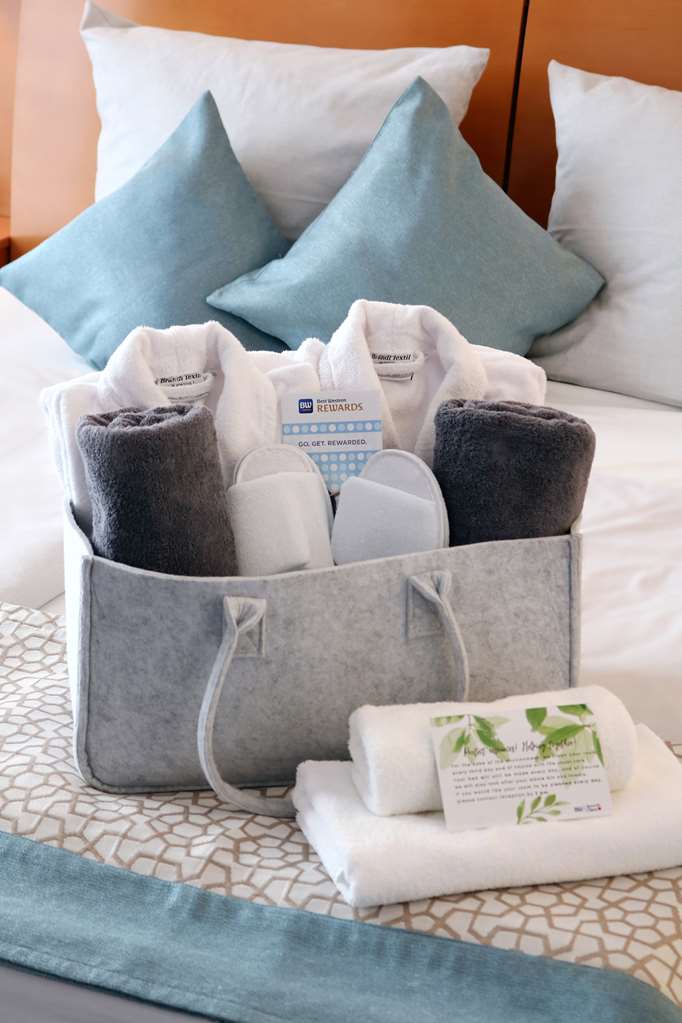 Guest room