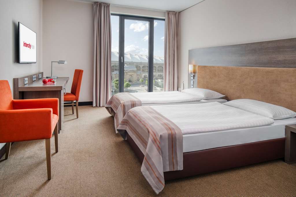 IntercityHotel Dresden, Germany - Standard Room Twin