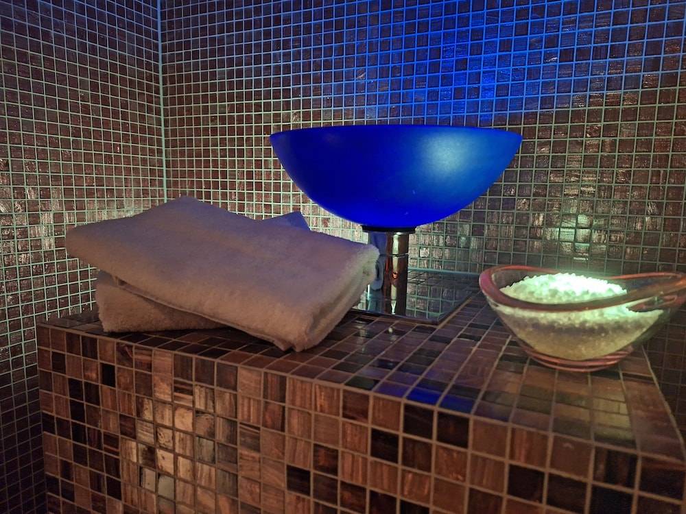 Steam room