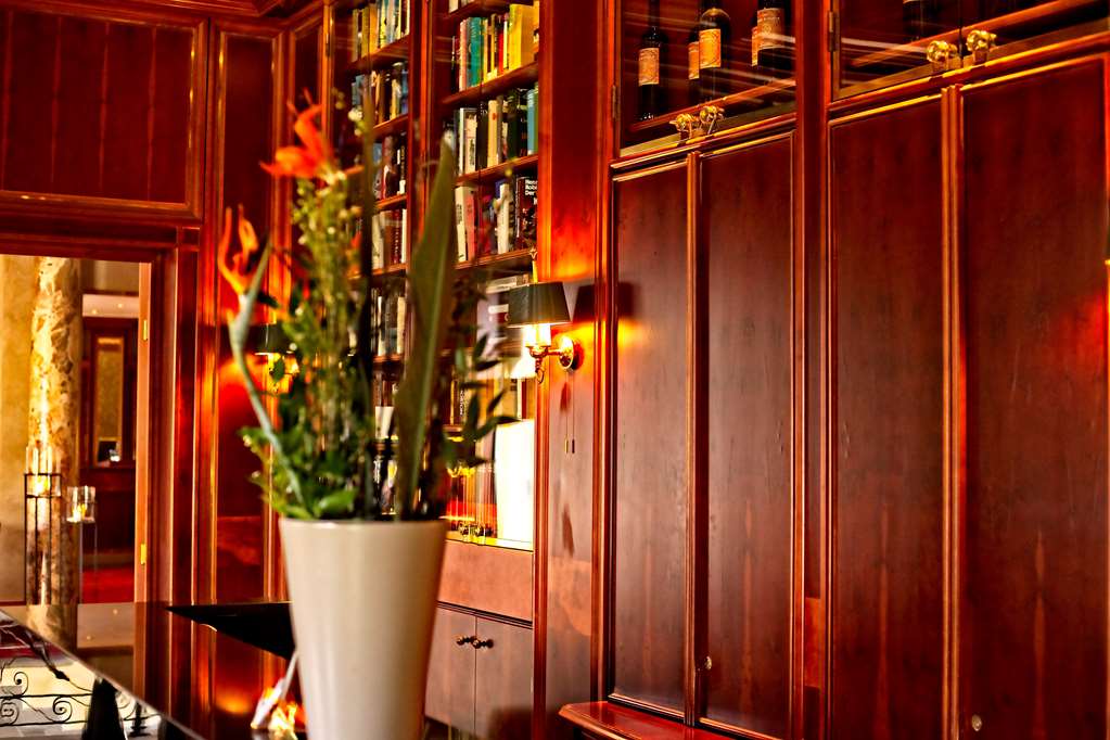 Bar/Lounge
