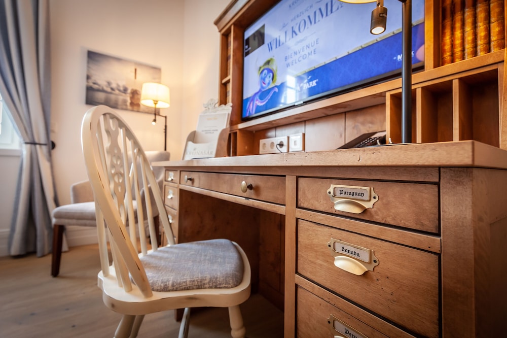Room amenity