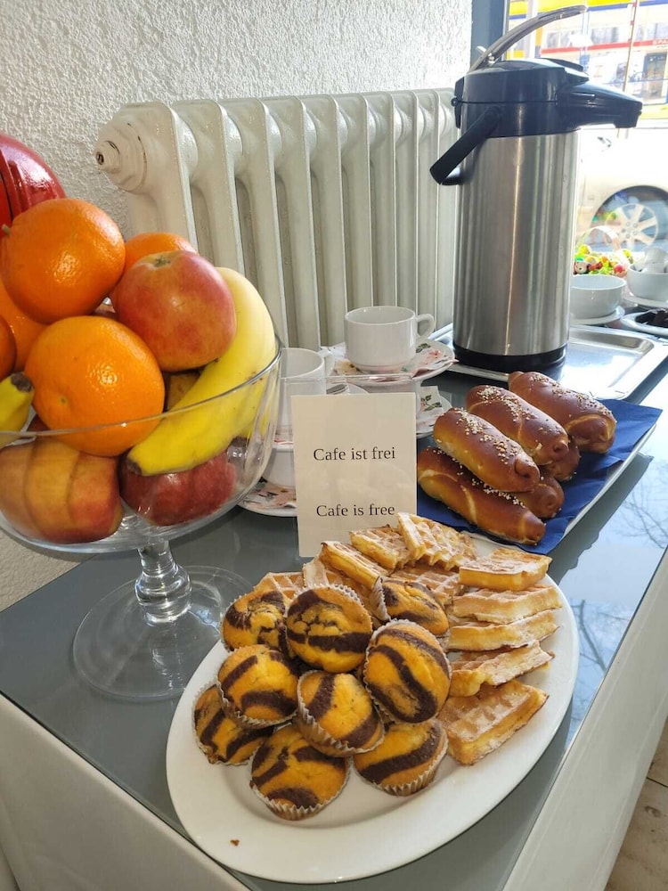 Snack bar