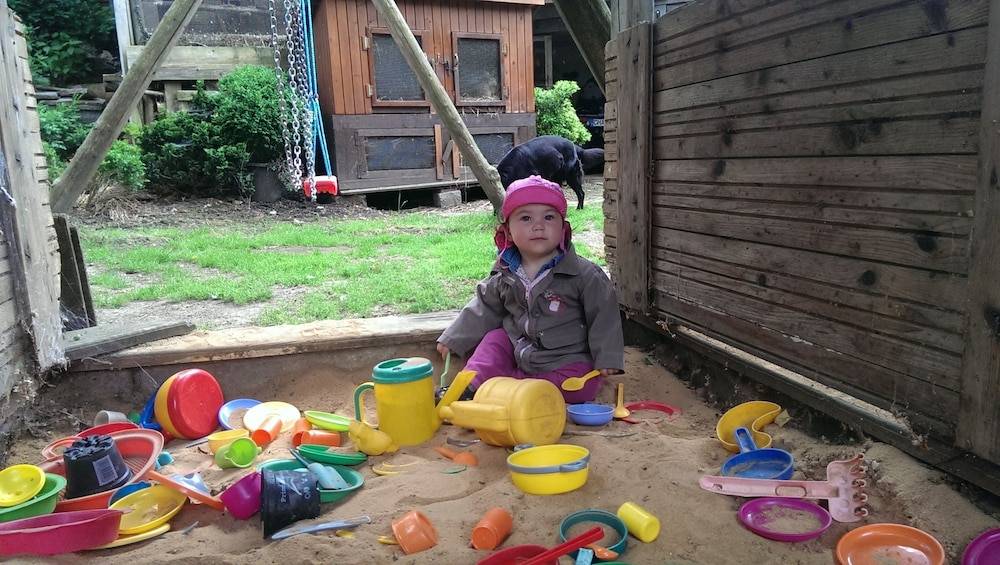 Children's play area - outdoor