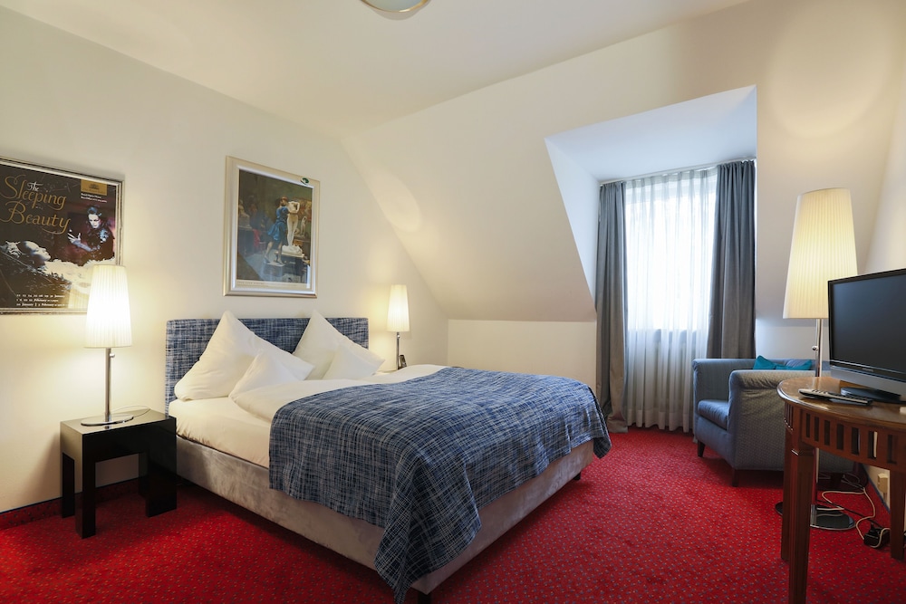 Hotel Nymphenburg City München