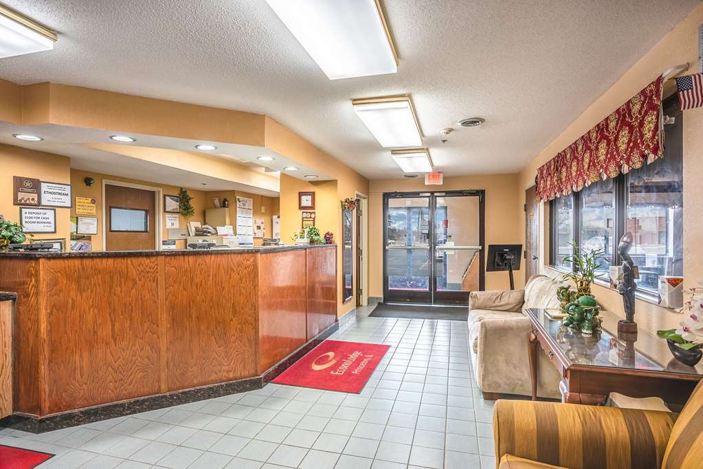 Econo Lodge Princeton - photo 4
