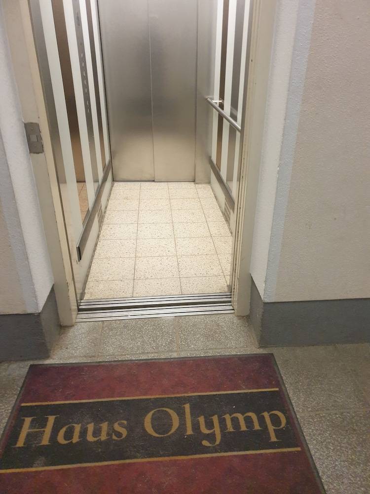 Elevator