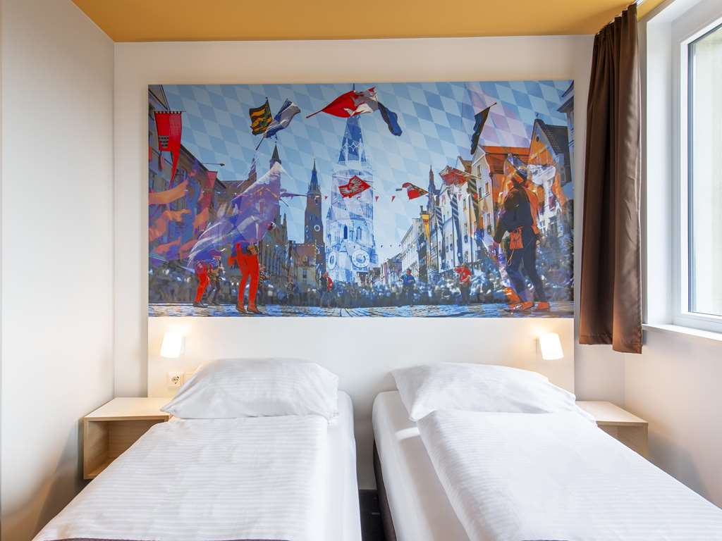 Guest room