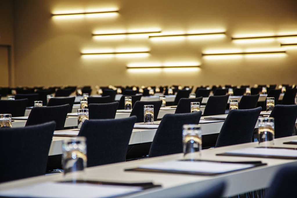 Steigenberger Airport Hotel Berlin - conference