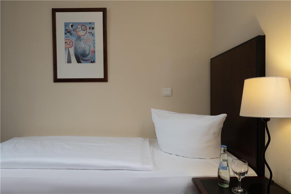 business single sorat hotel cottbus large