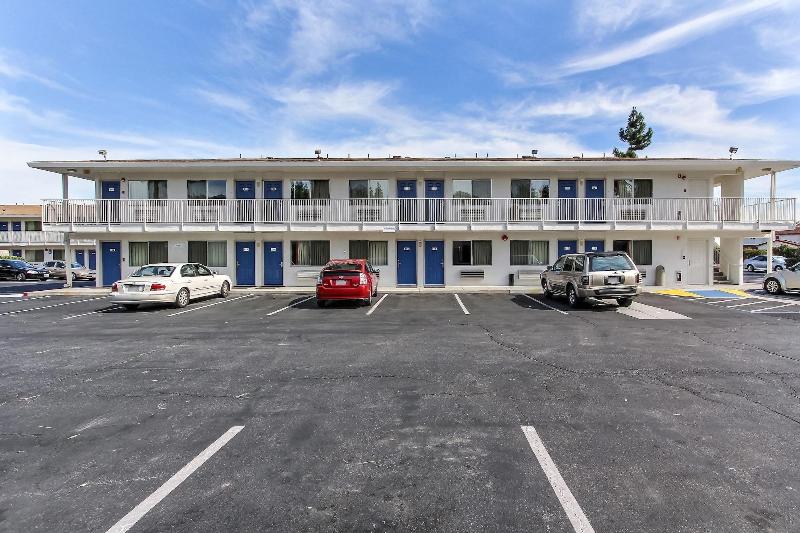 Park Inn by Radisson Santa Clara - featured photo