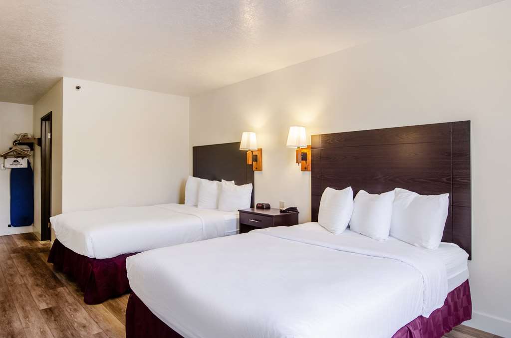 Americas Best Value Inn & Suites Ft. Collins E at I 25 - photo 4