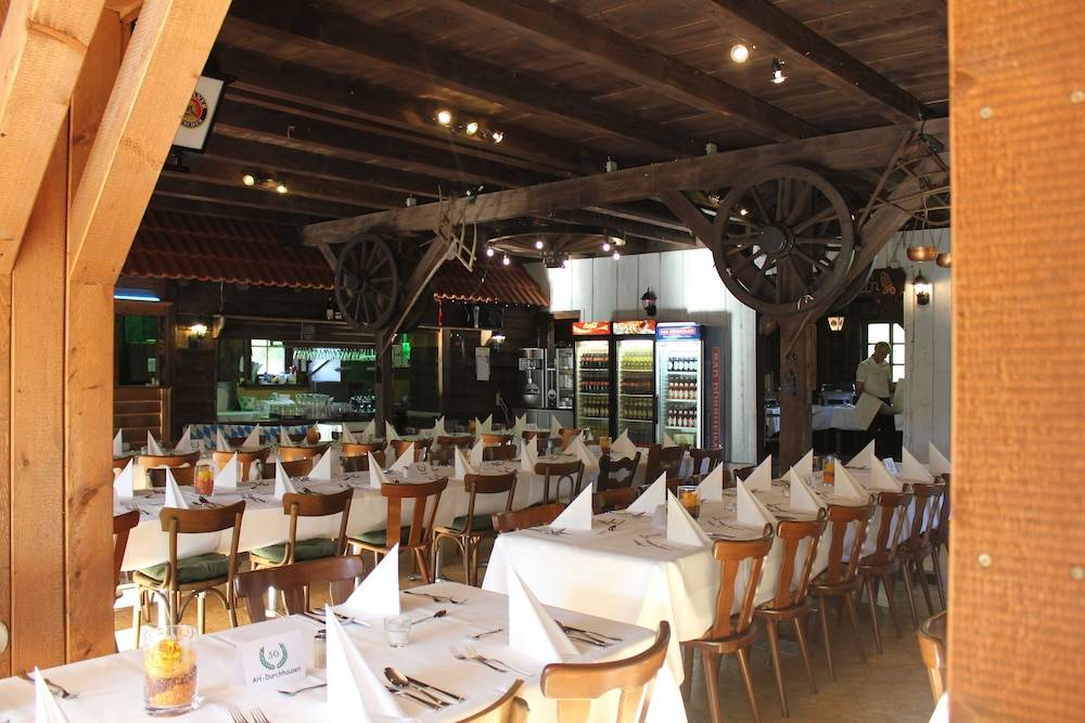 Banquet hall