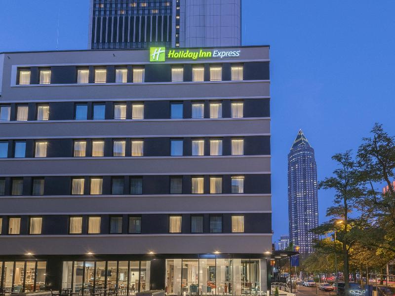Premier Inn Frankfurt Westend Hotel