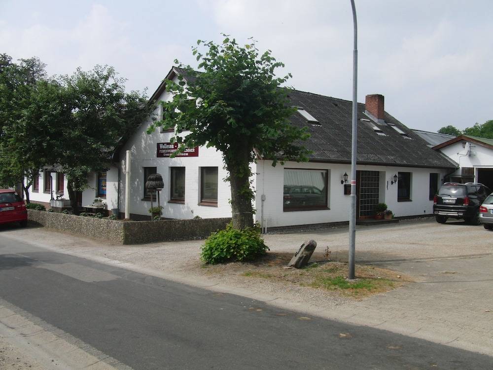 Primary image