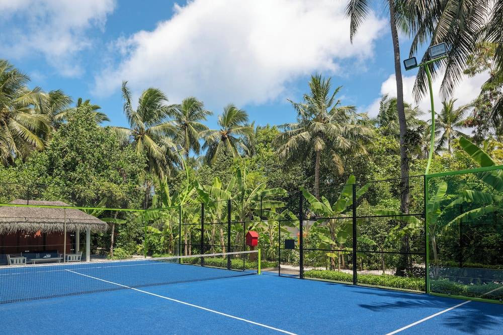 Tennis court