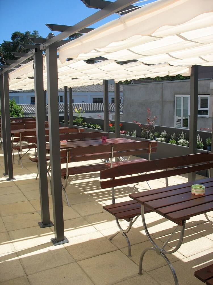 Sundeck