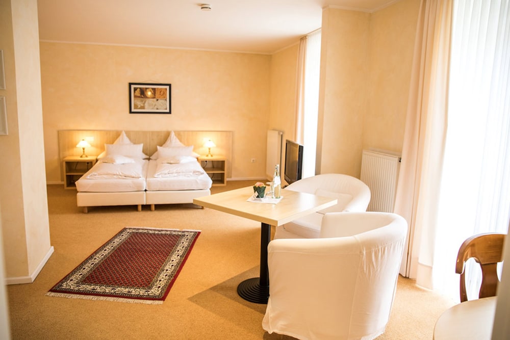 Airhotel Royal