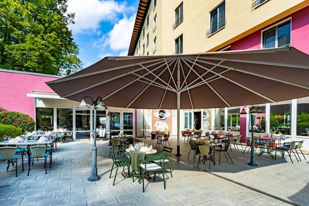Sundeck