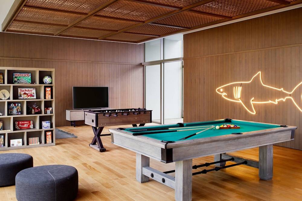 Game room