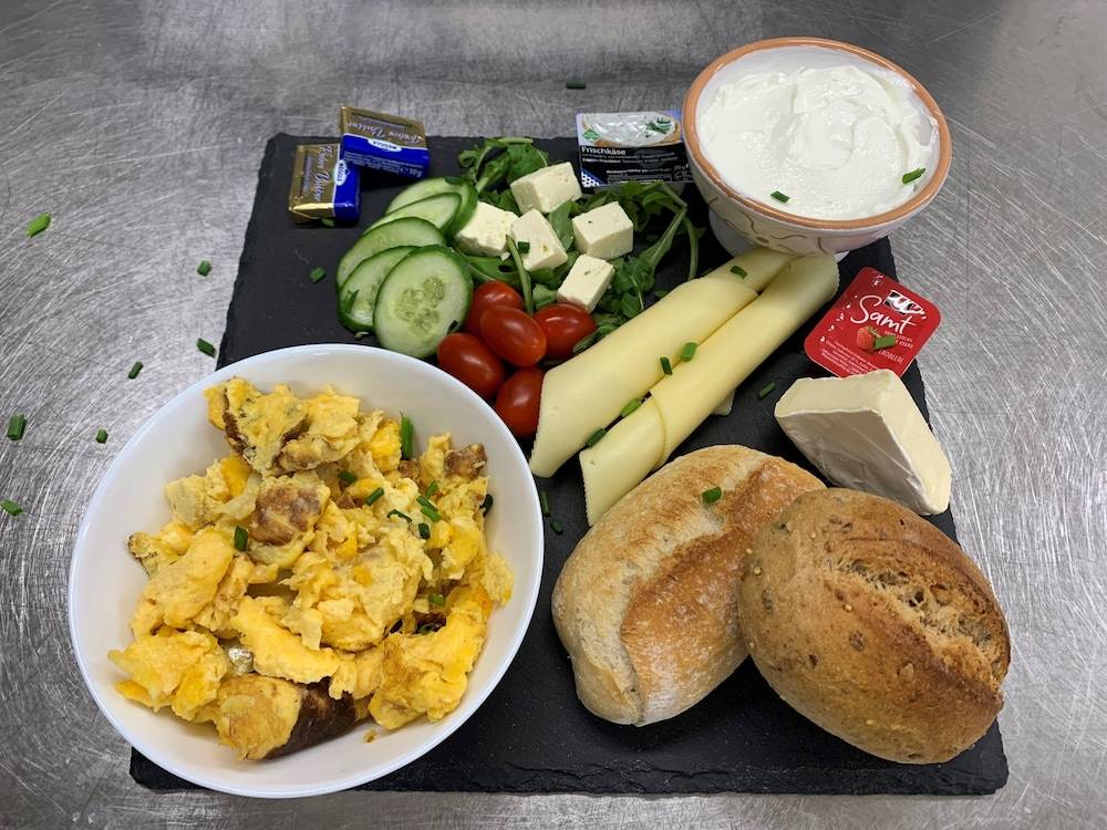 Breakfast meal