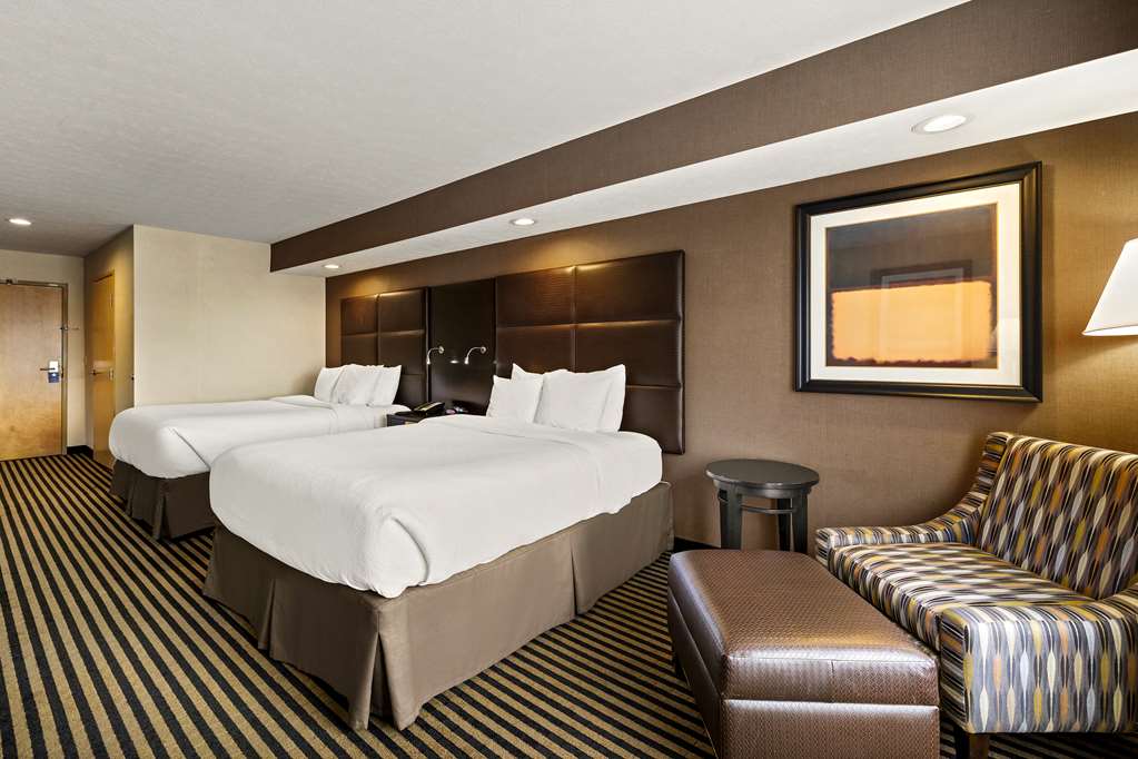 Sonesta Essential Indianapolis Airport - photo 5