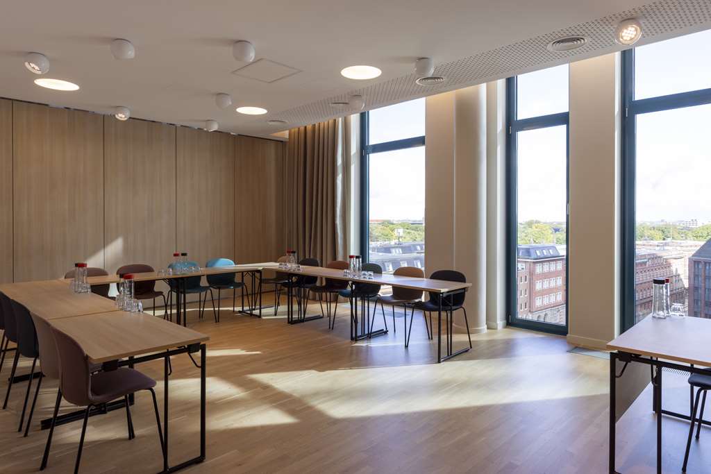 Scandic Hamburg Emporio Blomen