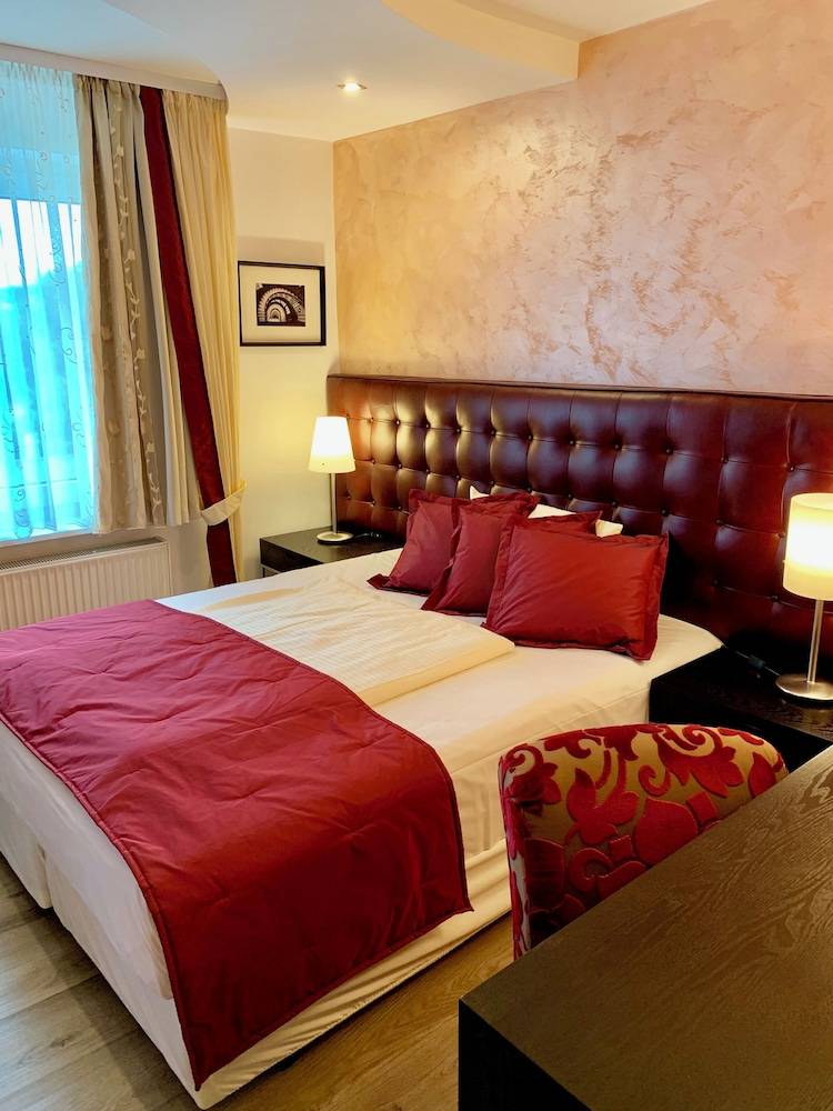 Boutique Hotel Goldene Henne