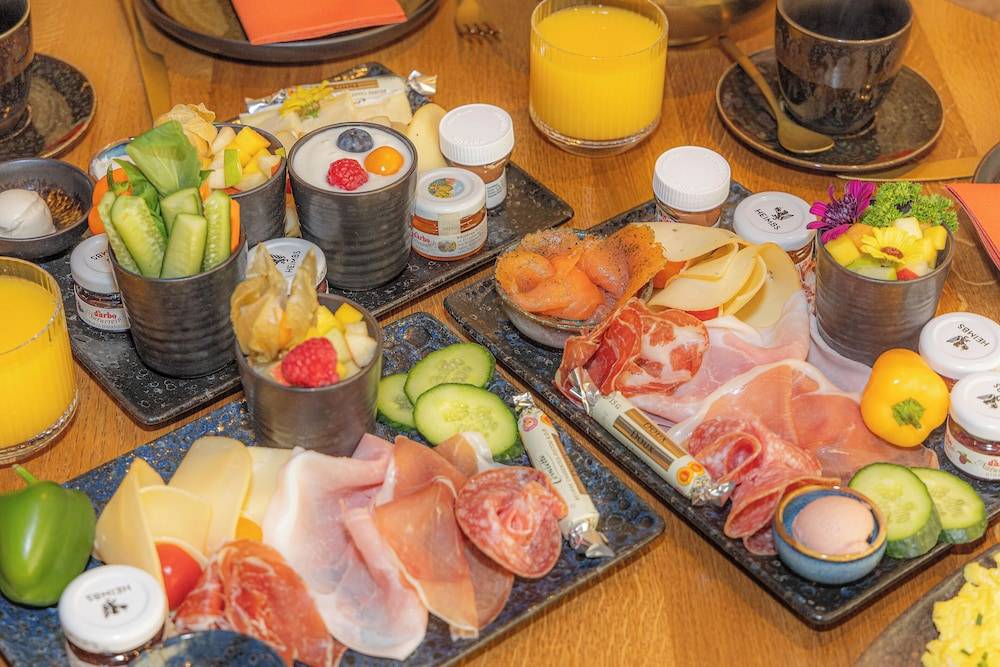 Breakfast meal