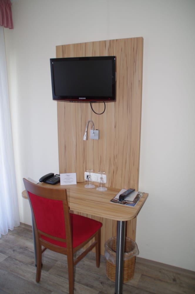 In-room business center